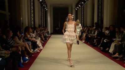 動画：「アレクシ・マビーユ」18年春夏