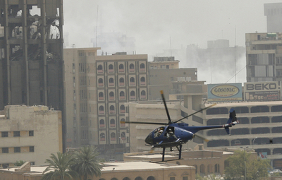 イラン国境近くの町で自爆テロ、35人以上の死傷者