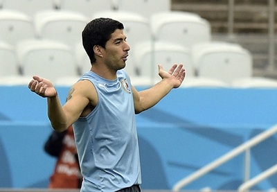 スアレス、イングランド戦に先発出場へ