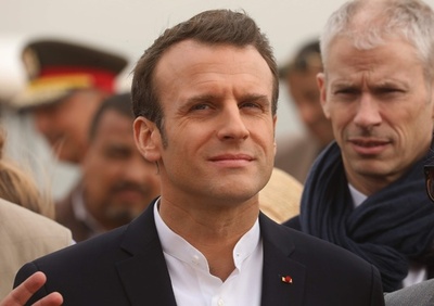 仏大統領、ルノーと日産の「バランス保持」注視
