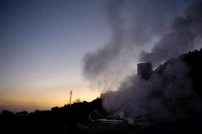 CO2を貯留する新たな方法に成功、岩石に注入して固形化