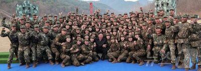 「娘への忠誠心を育む布石か」女性兵士を称える金正恩総書記の真意…北朝鮮・後継者候補を意識した“女性軍人”の地位向上