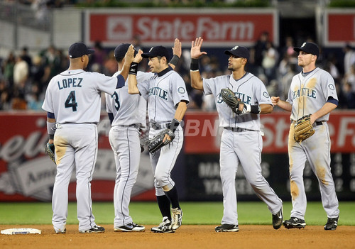 マリナーズが勝利 イチローと城島 松井秀は2安打 写真7枚 ファッション ニュースならmode Press Powered By Afpbb News