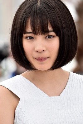 【写真特集】『海街diary』上映、綾瀬さんらレッドカーペットに カンヌ 【写真特集】『海街diary』上映、綾瀬さんらレッドカーペットに カンヌ