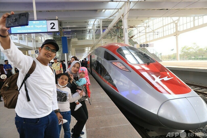 東南アジア初! ジャカルタ・バンドン高速鉄道が正式運行
