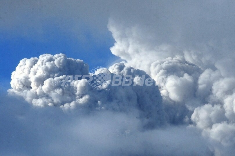チリのプジェウエ火山の噴火 南米の空の便に影響 写真5枚 国際ニュース Afpbb News