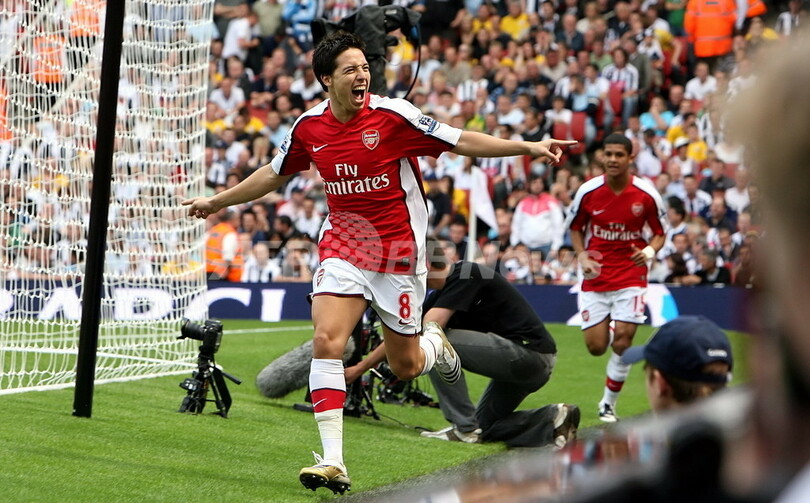 アーセナル 開幕戦でWBAを下す