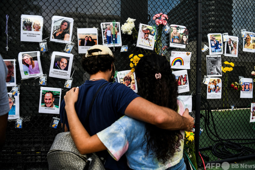 フロリダ集合住宅崩落、死者9人に 懸命の捜索続く