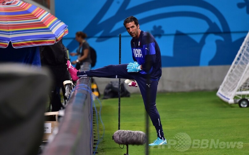 イタリアの守護神ブッフォン、イングランド戦欠場へ