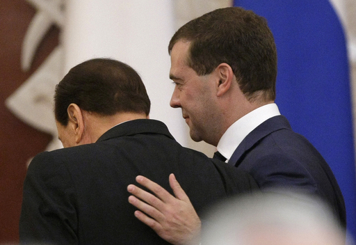 オバマ氏は日焼けしたいい男 ベルルスコーニ伊首相また失言 写真3枚 国際ニュース Afpbb News