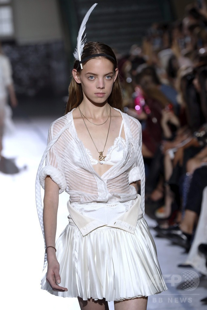 「ジョン・ガリアーノ」17年春夏