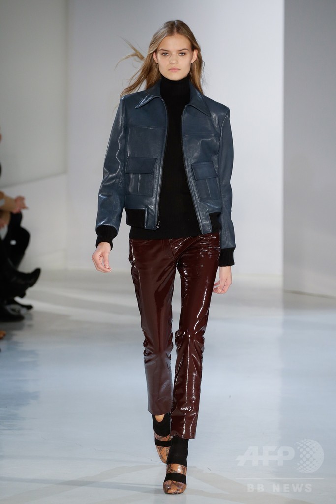 セクシー＆ロックなパーティスタイル、「ジル・スチュアート」15/16年秋冬