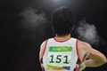 リオデジャネイロ五輪、体操男子予選。あん馬の演技に臨む加藤凌平（2016年8月6日撮影）。(c)AFP/Ben STANSALL