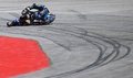ロードレース世界選手権、第1戦ポルトガルGP、MotoGPクラス決勝。転倒したクリプトデータRNFのミゲル・オリベイラ（2023年3月26日撮影）。(c)PATRICIA DE MELO MOREIRA/ AFP