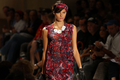 ブラジル・サンパウロで開催中のサンパウロ ファッションウィーク（Sao Paulo Fashion Week）で発表されたヘルコビッチ・ アレキサンドレ（HERCHCOVITCH;ALEXANDRE）09/10秋冬コレクション（2009年1月19日撮影）。（c）AFP/Nelson Almeida