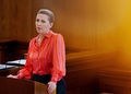 デンマーク・コペンハーゲンの議会で審議に臨むメッテ・フレデリクセン首相（2023年5月31日撮影）。(c)Liselotte Sabroe / Ritzau Scanpix / AFP