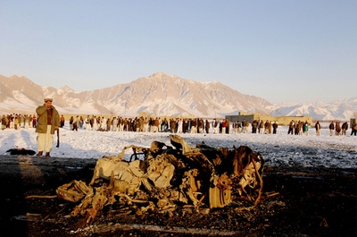 カブール南方で自爆テロ、3人負傷 - アフガニスタン