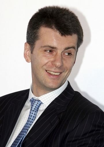 ロシアの大富豪プロホロフ氏、世界一の豪邸購入を否定