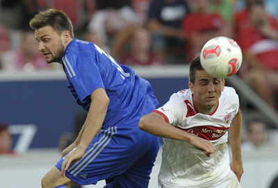 シュツットガルト、イビシェヴィッチの2ゴールで勝利 欧州リーグプレーオフ