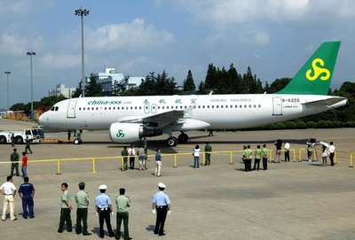 HIV感染者の搭乗拒否、客が航空会社訴える 中国