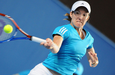 エナンがストレート勝ちで2回戦に、全豪オープンテニス