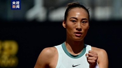 テニス・イタリア国際 鄭欽文が大坂なおみに勝ち8強入り