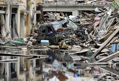 イラク、日本に震災義援金1000万ドル 原油供給の用意も