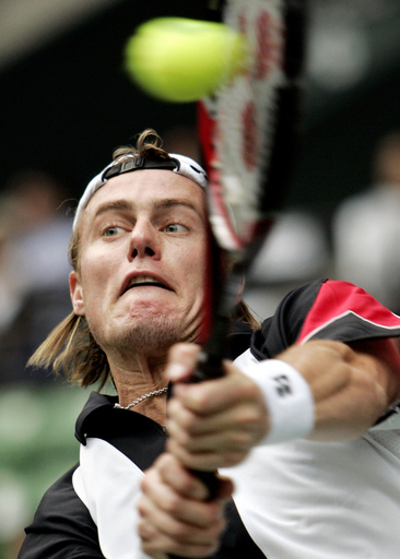 ヒューイット ストレート勝ちで3回戦進出を決める