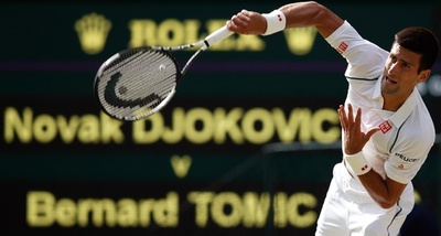 ジョコビッチが4回戦進出、試合後は思わぬものにサイン ウィンブルドン選手権