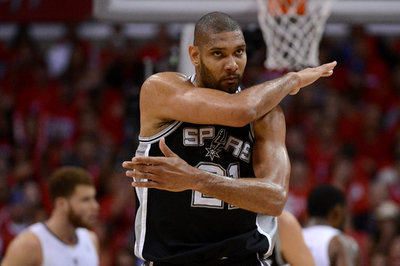 スパーズがクリッパーズを下しカンファレンス決勝進出、NBAプレーオフ