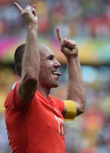 ロッベンがメキシコ戦のダイブを謝罪するも、PKの判定は「妥当」