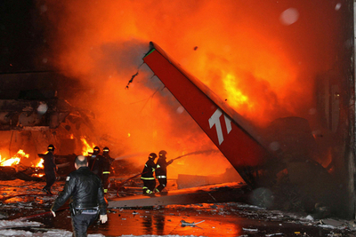 サンパウロのTAM旅客機炎上事故、死者200人か