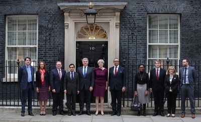 「刷新」のはずが…英内閣改造、新味乏しく 異動拒否の閣僚も
