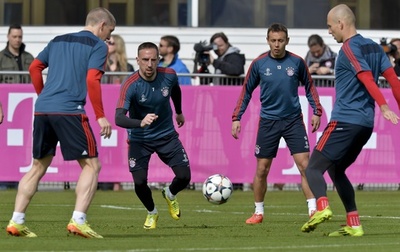 バイエルンがマンU戦に向けて調整、欧州CL