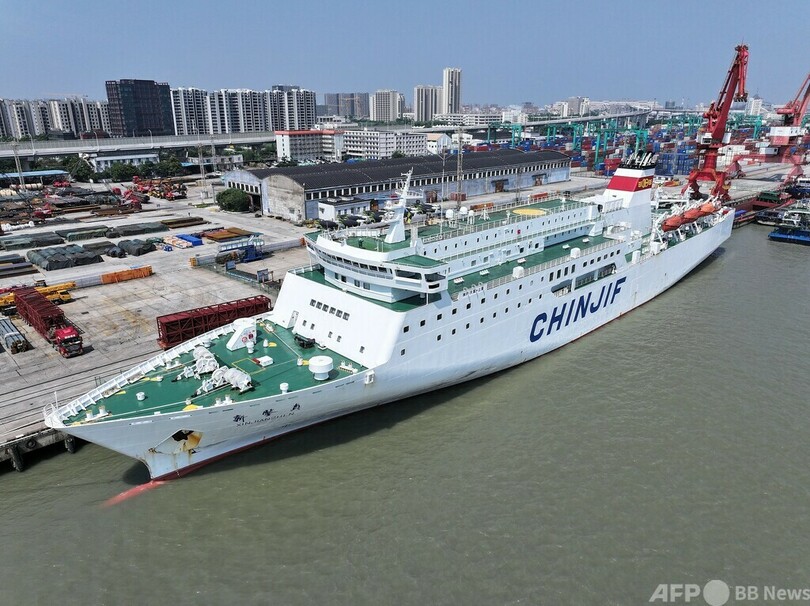 中日定期フェリーの「新鑑真」 新エネルギー車を初めて大量に輸出