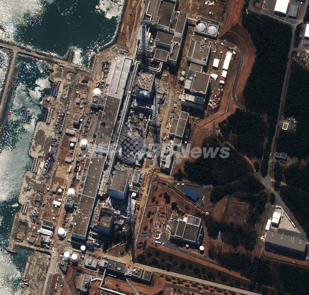 原発付近の海水から基準値上回る放射性物質 原発付近の海水から基準値上回る放射性物質