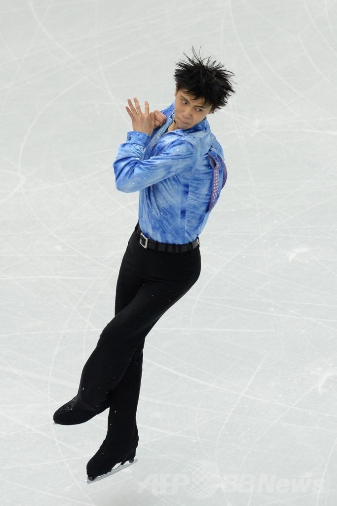 フィギュア団体戦・男子SPで首位の羽生、ソチ五輪 写真20枚