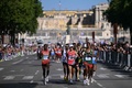 パリ五輪、陸上男子マラソン。レースに臨む選手（2024年8月10日撮影）。(c)Kirill KUDRYAVTSEV / AFP
