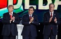 左からドナルド・トランプ氏、テッド・クルーズ氏、ジェブ・ブッシュ氏。米ラスベガスで開催された米大統領共和党候補討論会にて。（2015年12月15日撮影）。(c)Robyn BECK / AFP