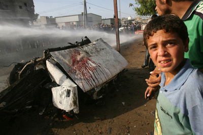 イスラエルがガザ地区南部を空爆、民間人2人を含む7人が死亡