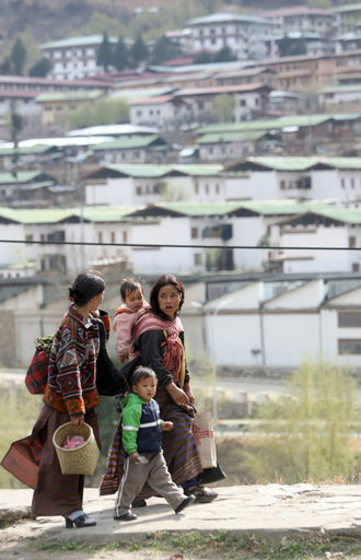 ブータンの地震、落石や建物崩壊で10人が死亡