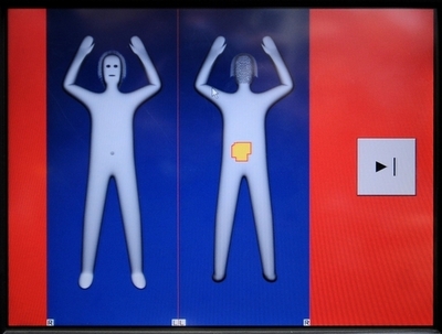 全身透視スキャナー「遅くて非効率」、イタリアで導入中止