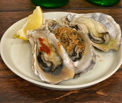 大学近辺の飲食店とコラボして下町フードスケープを盛り上げる企画！まちと人をつなぐイベント「新春 牡蠣びらき」を開催