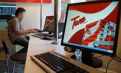 マレーシア政府、野党支援ブロガーに警告