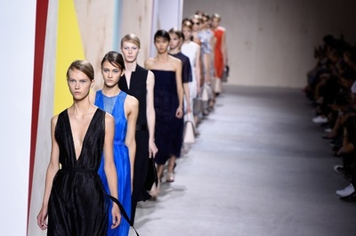 「ボス」16年春夏コレクション