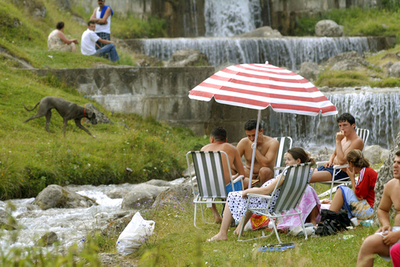 ルーマニアで熱波による被害が拡大、新たに6人死亡