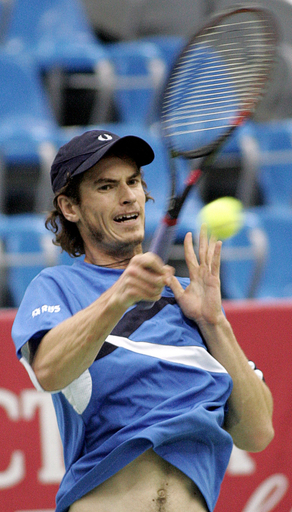 マレー コロレフ退け2回戦進出