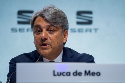 ルノー、新CEOに元VWのデメオ氏 ゴーン事件から立て直しへ