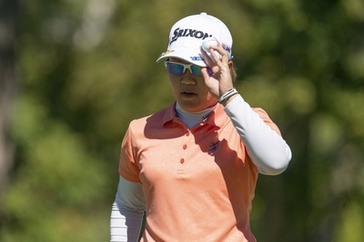 畑岡奈紗、2日連続エースで首位タイ浮上 史上5人目の快挙