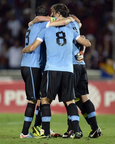 ウルグアイ、カヴァーニの決勝弾でベネズエラに勝利 W杯南米予選